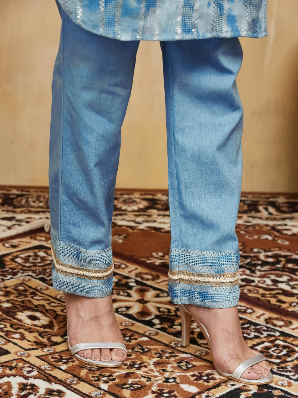 Anushka U Cut Kurta With Pant