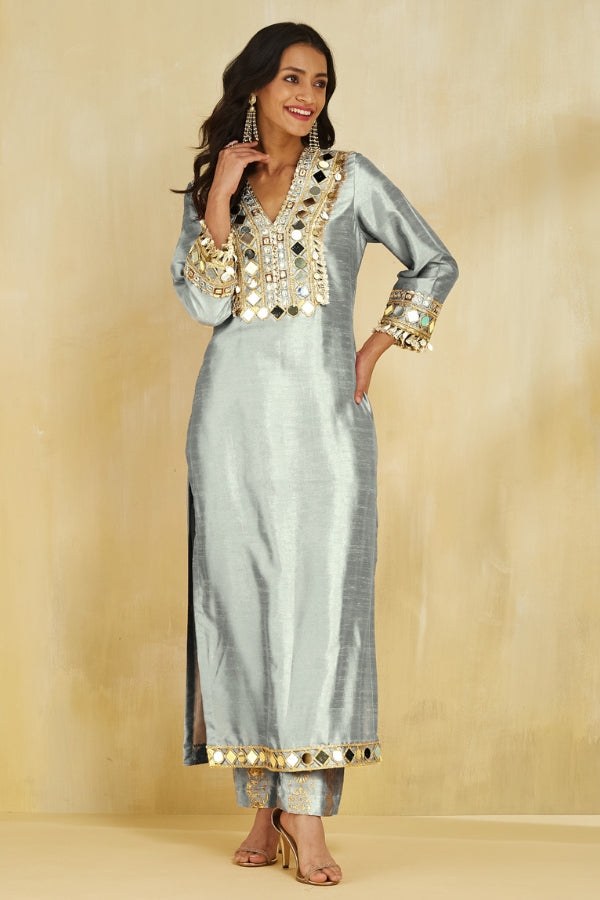 Firoza Straight Kurta With Pant