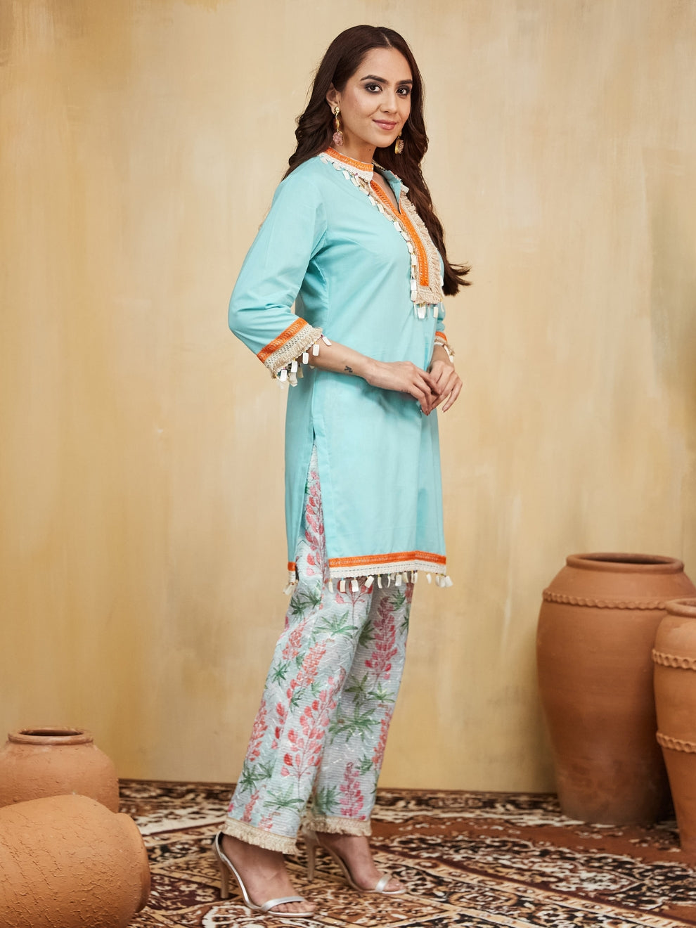 Anushka Straight Kurta With Pant