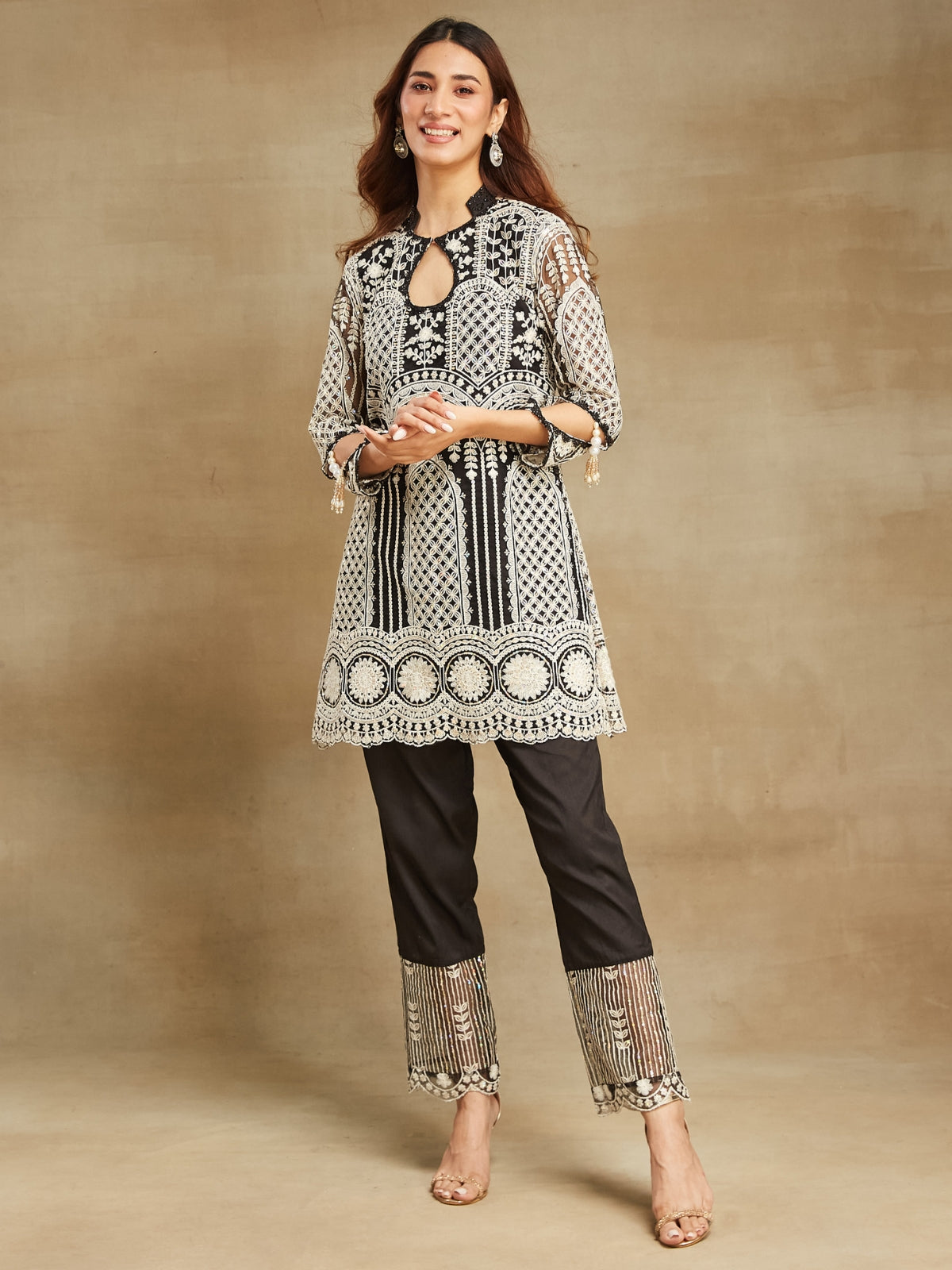 Black Noor embroidered key hole kurta with pant