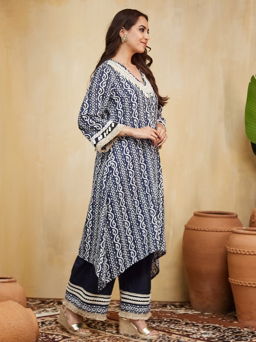 Anushka Rounded Kurta With Plazo