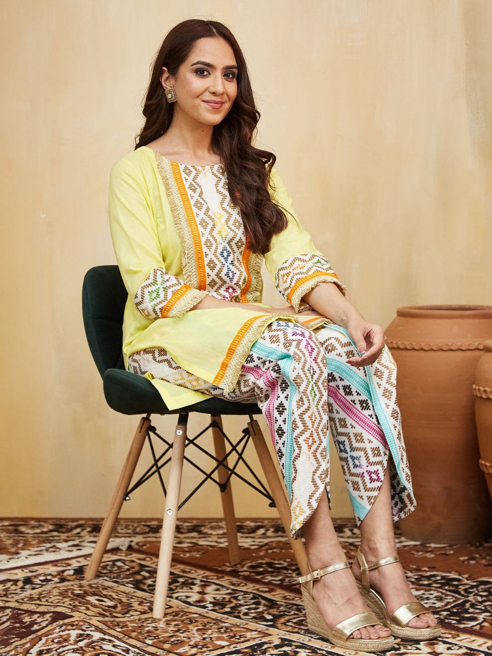 Anushka Straight Kurta With Dhoti