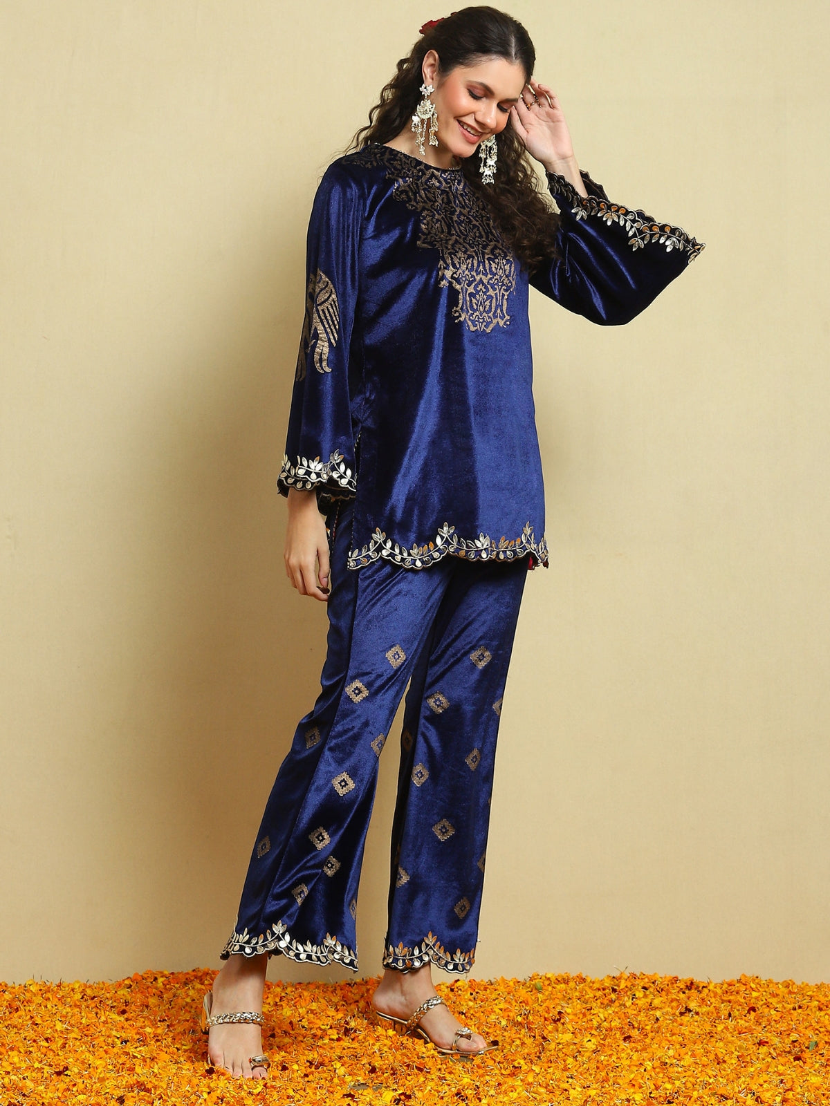 Royal Blue Velvet Magic Kurta With Flared Pant