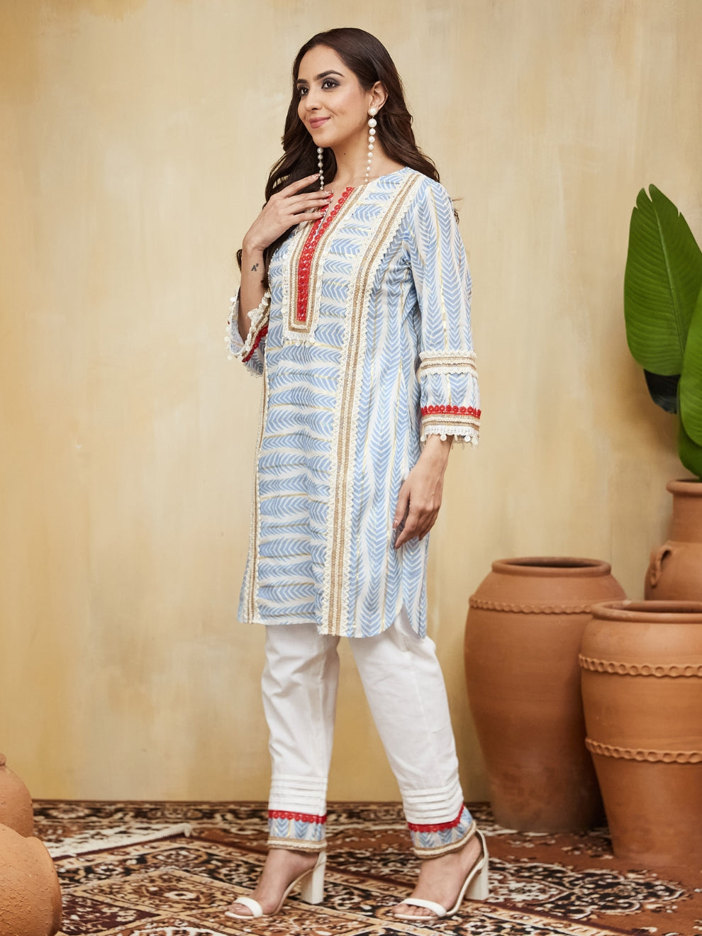 Anushka U Cut Kurta With Pant