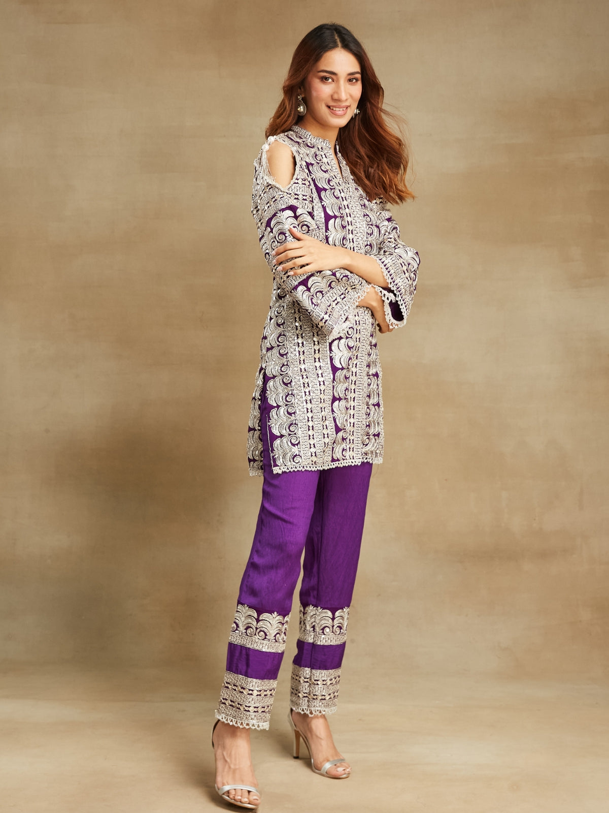 Noor sleeve hole kurta with pant