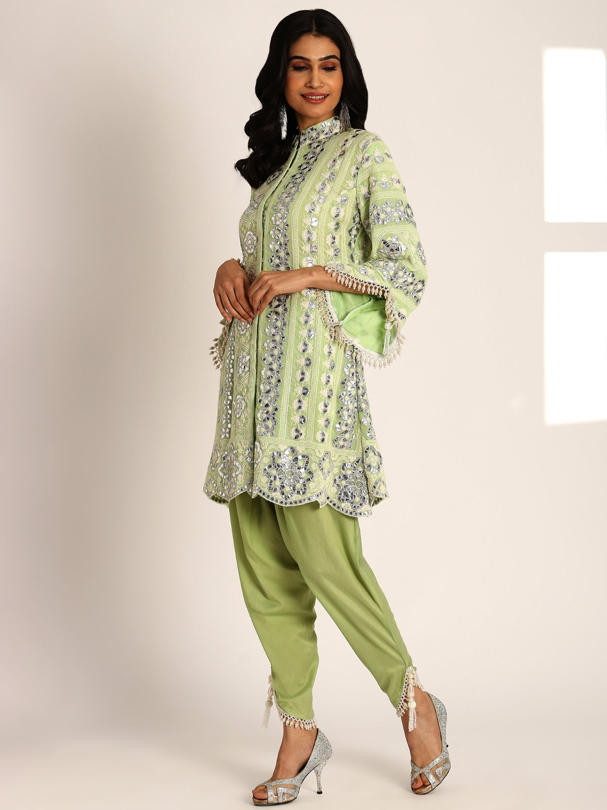 Falak Embroided Kurta With Tulip