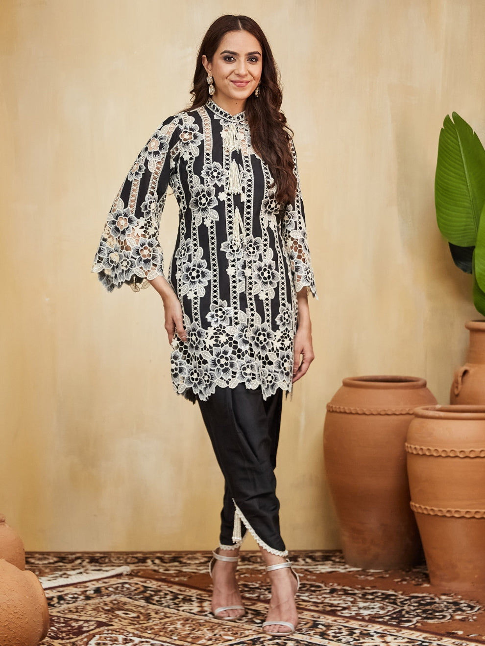 Anushka Kurta With Tulip