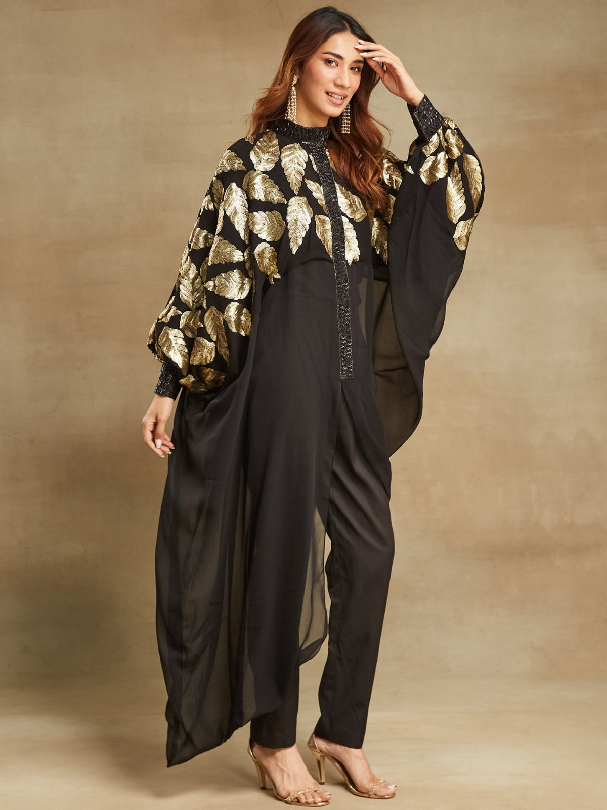 Noor High Neck Cape With Pants