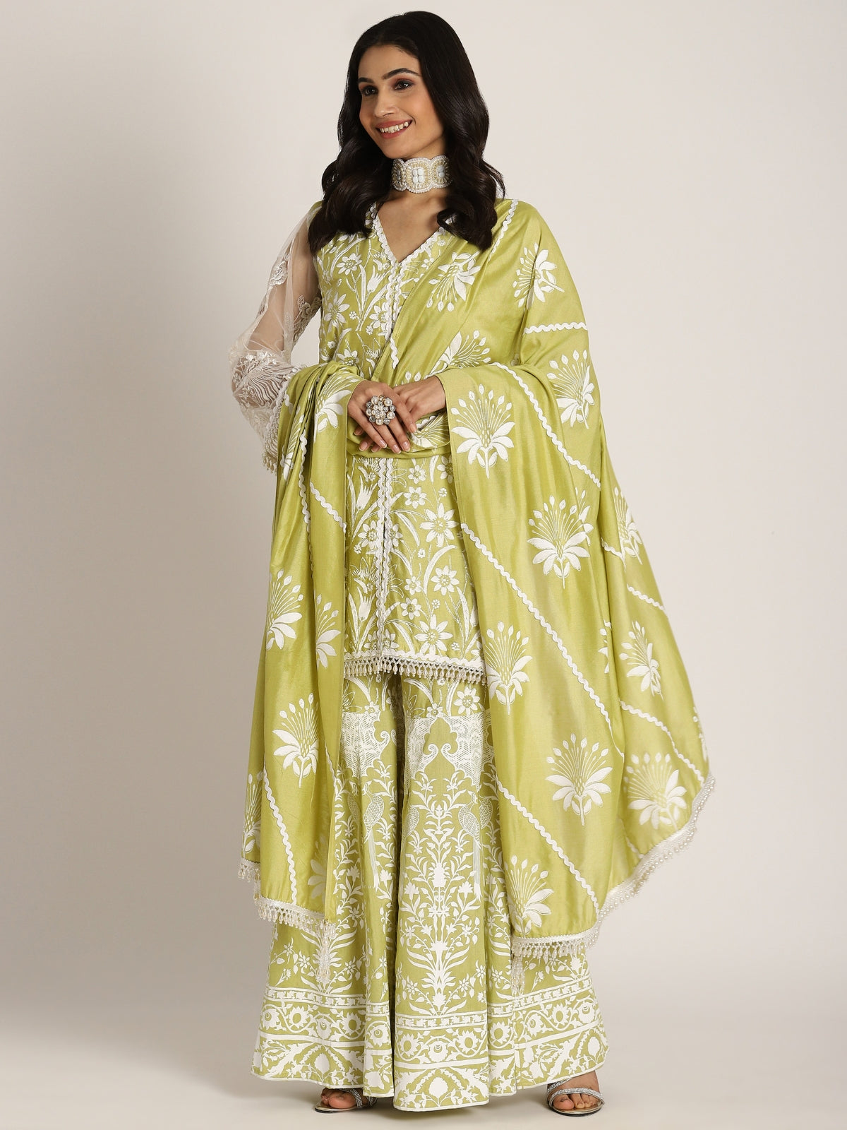 Falak Kurta, Garara & dupatta