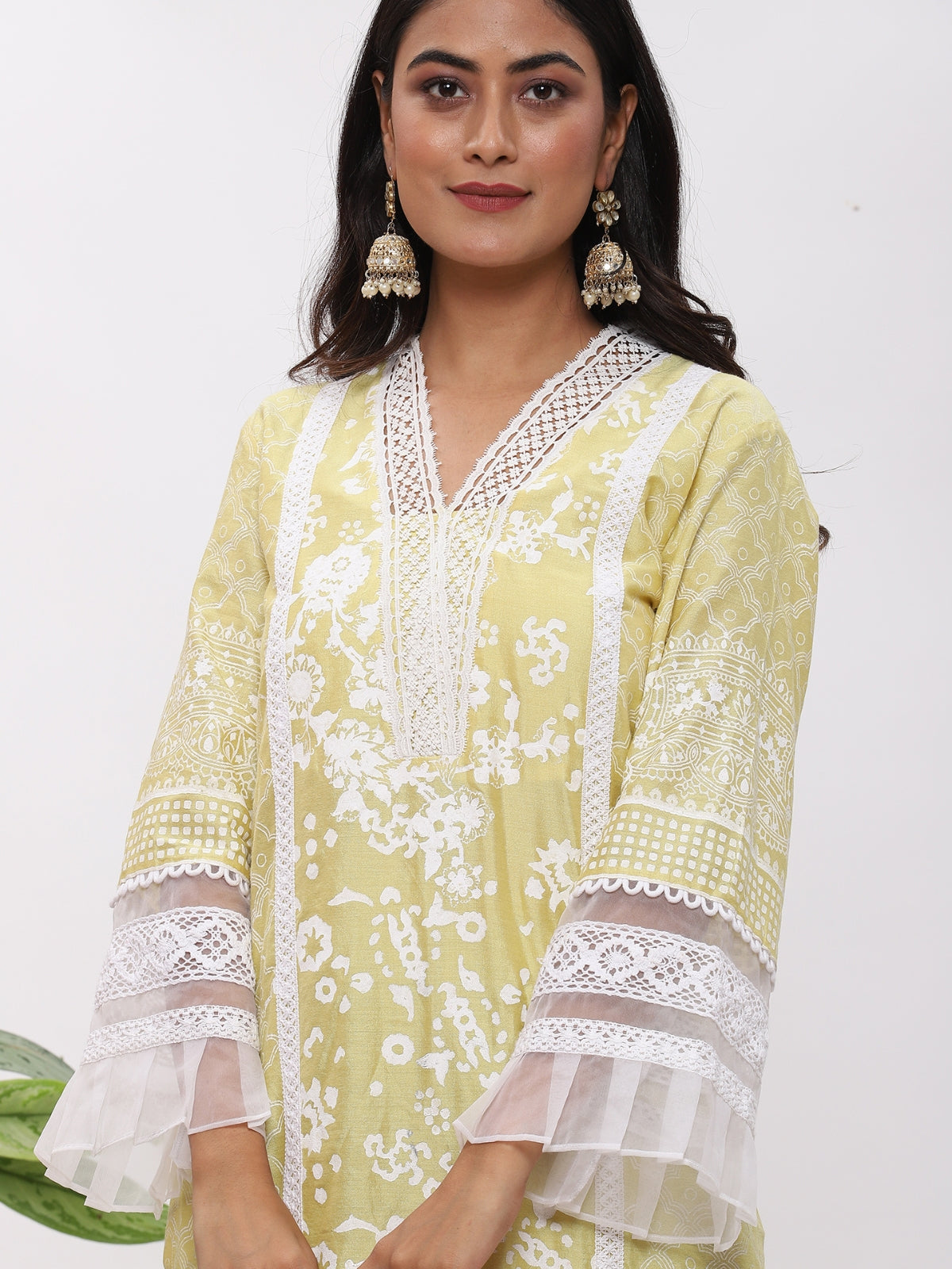 Neon Green Fanah Kurta With Plazo And Dupatta