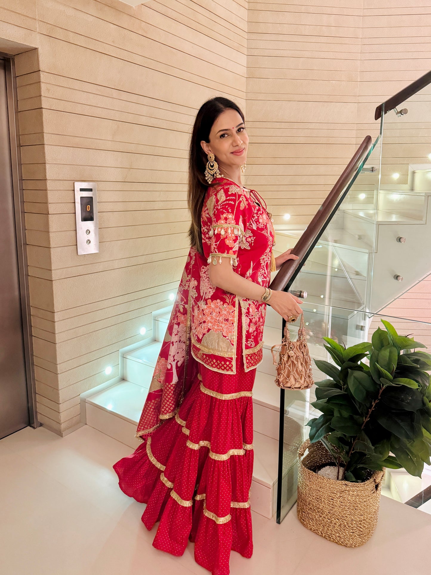 Smriti Khanna In Red Noor Keyhole Kurta, with Garara and Flowing Dupatta