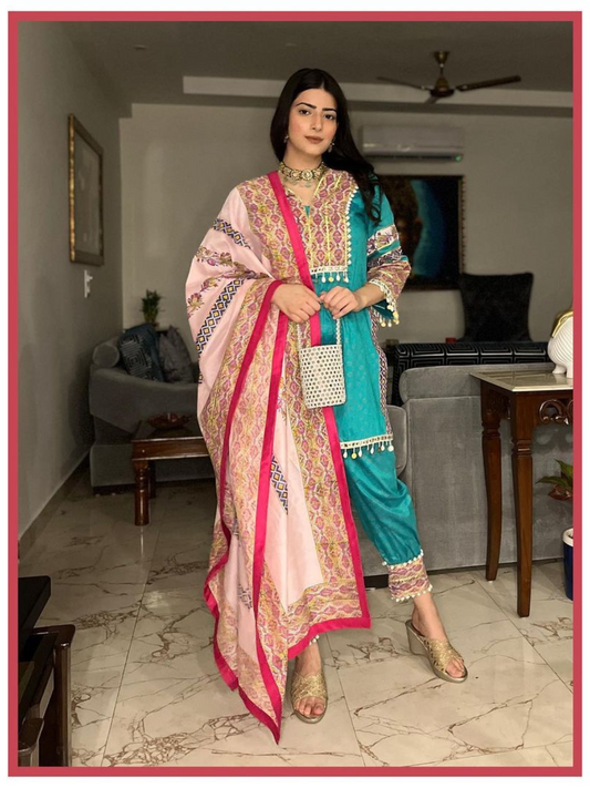 Kaashni Kapoor In Kalptaru Block Print High Low Kurta With Salwar And Dupatta